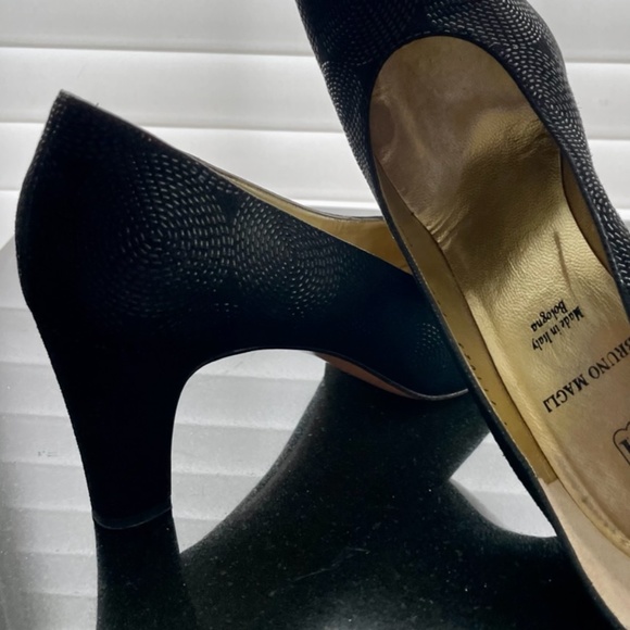 Bruno Magli Vtg Textured Black Pump Size 7.5 - Picture 4 of 13